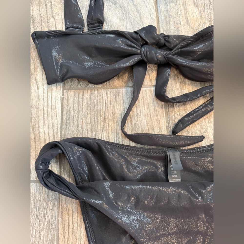 Black Shimmer liquid shine Bikini Set by Skims, size M - Picture 2 of 6